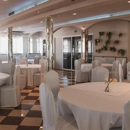 Orion Hotel 3*
