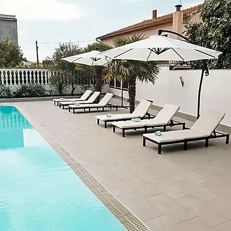 Hotel Orion 3*